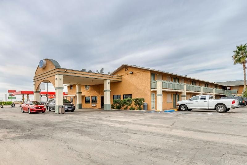 Oyo Hotel Eloy Casa Grande Near I-10 Zewnętrze zdjęcie